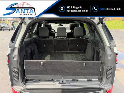 Used 2020 Land Rover Discovery Landmark AWD/4WD image 16
