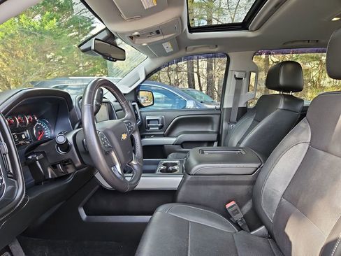 Used 2018 Chevrolet Silverado 1500 LTZ Z71 w/ LTZ Plus Package image 25