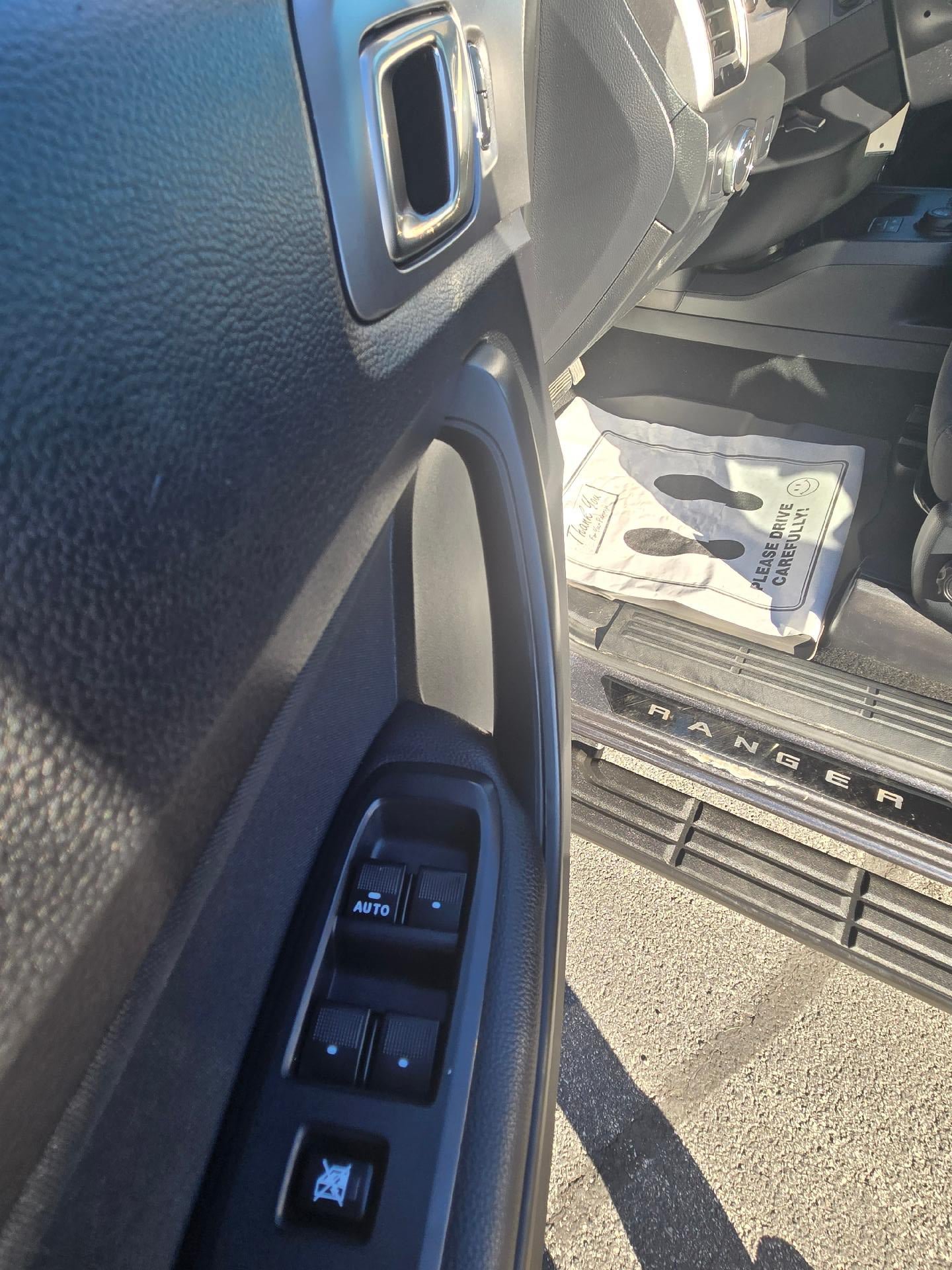 Used 2020 Ford Ranger XLT w/ Equipment Group 301A Mid AWD/4WD image 14