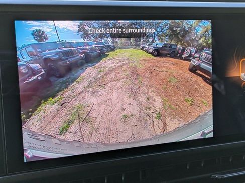 New 2026 Jeep Wrangler Unlimited Rubicon w/ Safety Group image 19