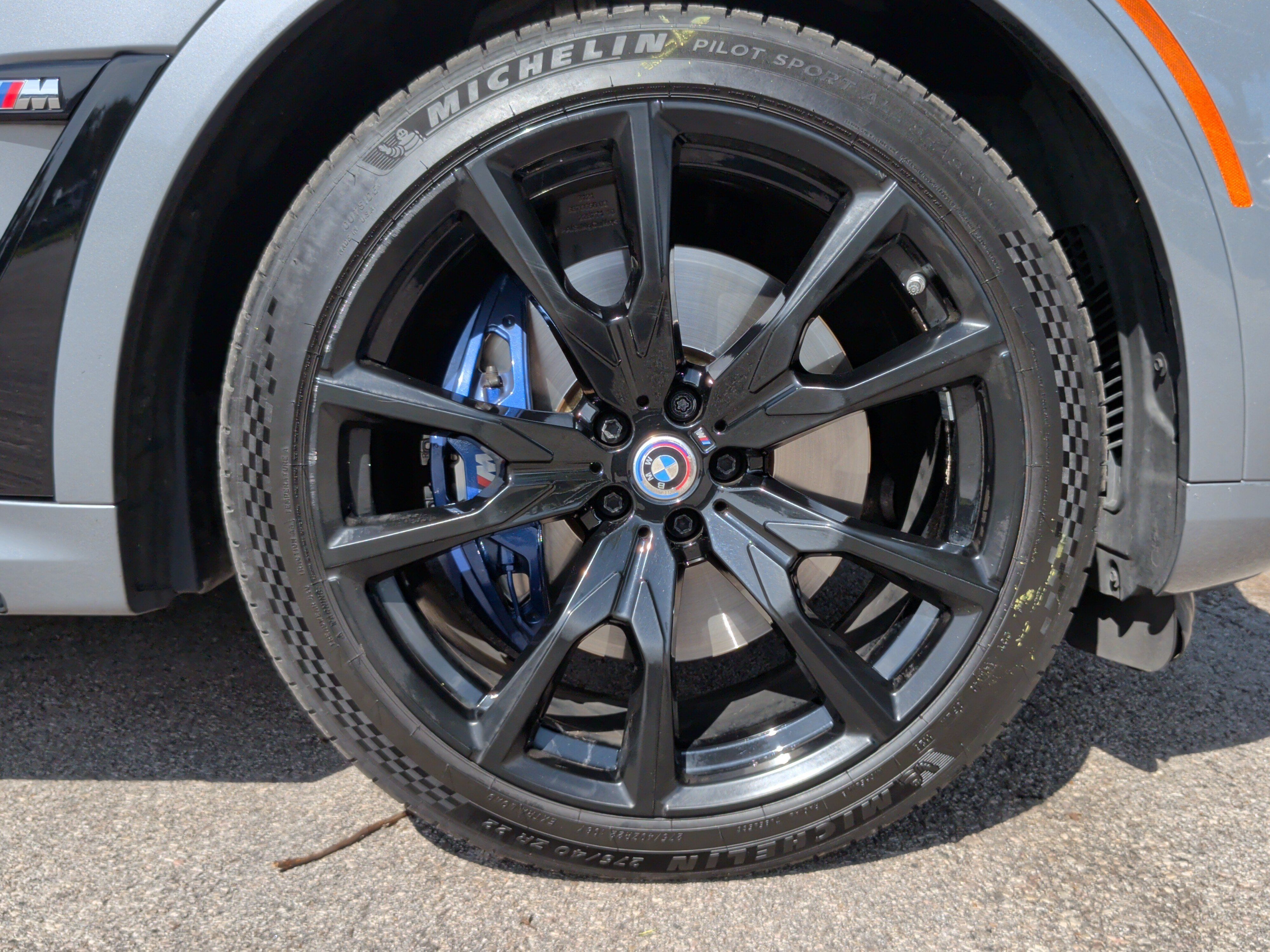Used 2023 BMW X7 M60i w/ Executive Package AWD/4WD image 16