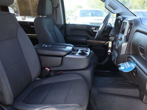Certified 2022 Chevrolet Silverado 2500 LT AWD/4WD image 25