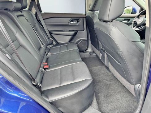 Used 2023 Nissan Rogue SV w/ SV Premium B Package AWD/4WD image 24