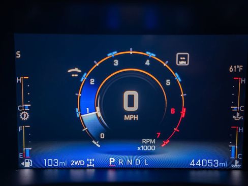 Used 2023 Chevrolet Colorado Trail Boss w/ LPO, Dark Essentials Package AWD/4WD image 43