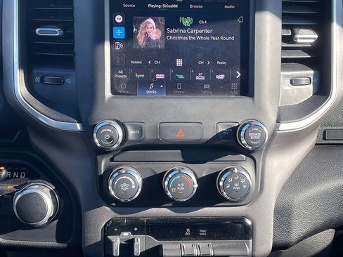 Used 2024 RAM 2500 Big Horn w/ Bed Utility Group image 30