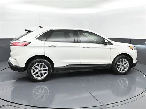 Certified 2024 Ford Edge SEL w/ Convenience Package AWD/4WD image 26