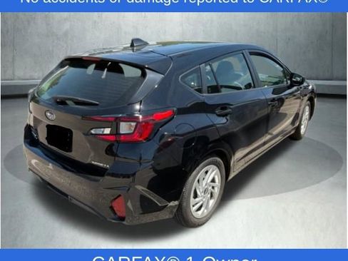 Used 2024 Subaru Impreza 2.0i AWD/4WD image 2