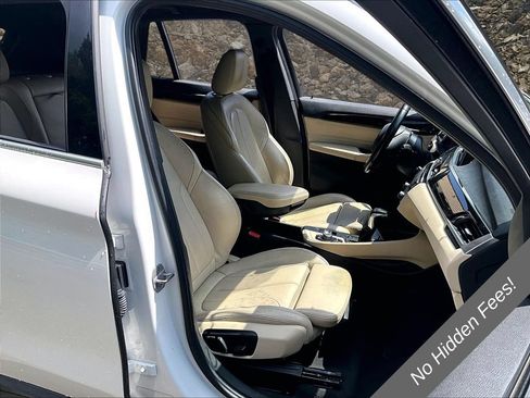 Used 2017 BMW X1 xDrive28i AWD/4WD image 7