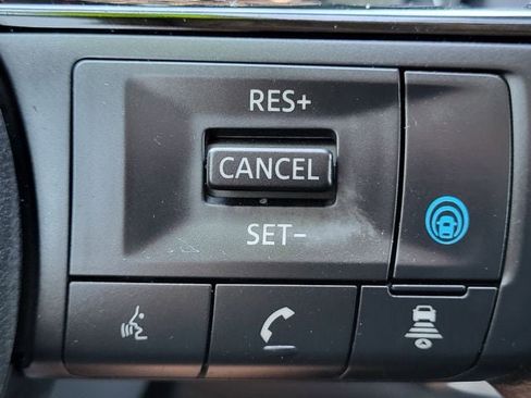 Certified 2023 Nissan Rogue SV image 12