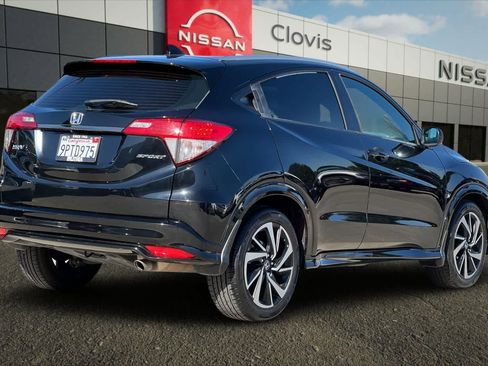 Used 2020 Honda HR-V Sport image 3