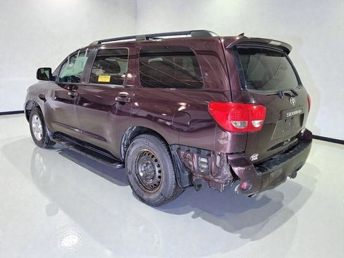 Used 2015 Toyota Sequoia SR5 image 15