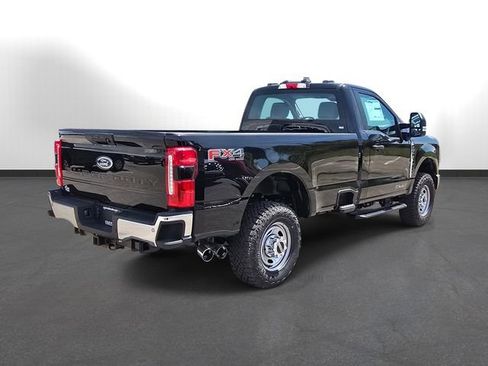 New 2025 Ford F250 XL w/ 360-Degree Camera Package image 4