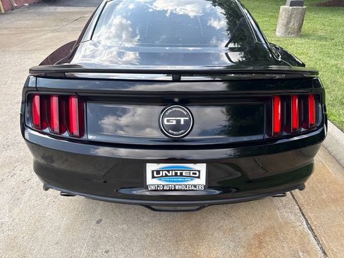 Used 2017 Ford Mustang GT Premium w/ Equipment Group 401A RWD image 7