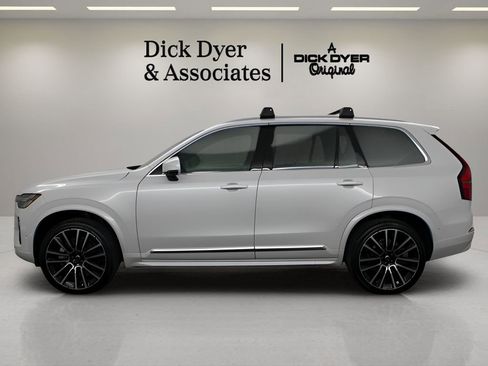 New 2026 Volvo XC60 B5 Plus w/ Protection Package Premier image 8
