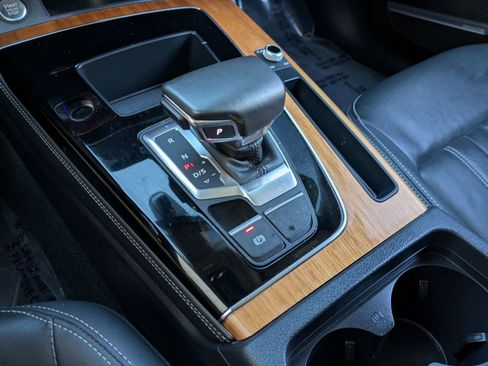 Used 2023 Audi Q5 2.0T Premium Plus w/ Premium Plus Package image 14