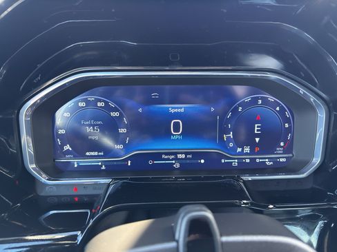 Used 2024 Chevrolet Silverado 1500 High Country image 23