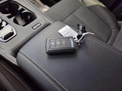 New 2026 Jeep Cherokee Laredo AWD/4WD image 29