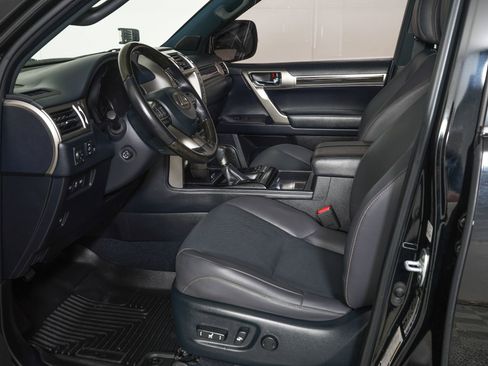 Used 2020 Lexus GX 460 Premium image 14