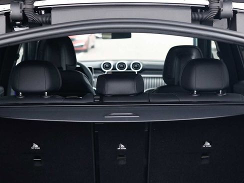 New 2026 Mercedes-Benz GLC 300 4MATIC image 30