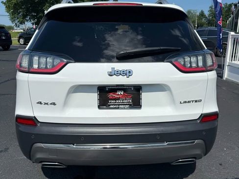 Used 2019 Jeep Cherokee Limited image 8