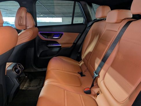 Certified 2025 Mercedes-Benz GLC 300 image 20