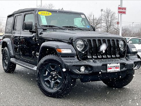 Used 2018 Jeep Wrangler Unlimited Sport image 2