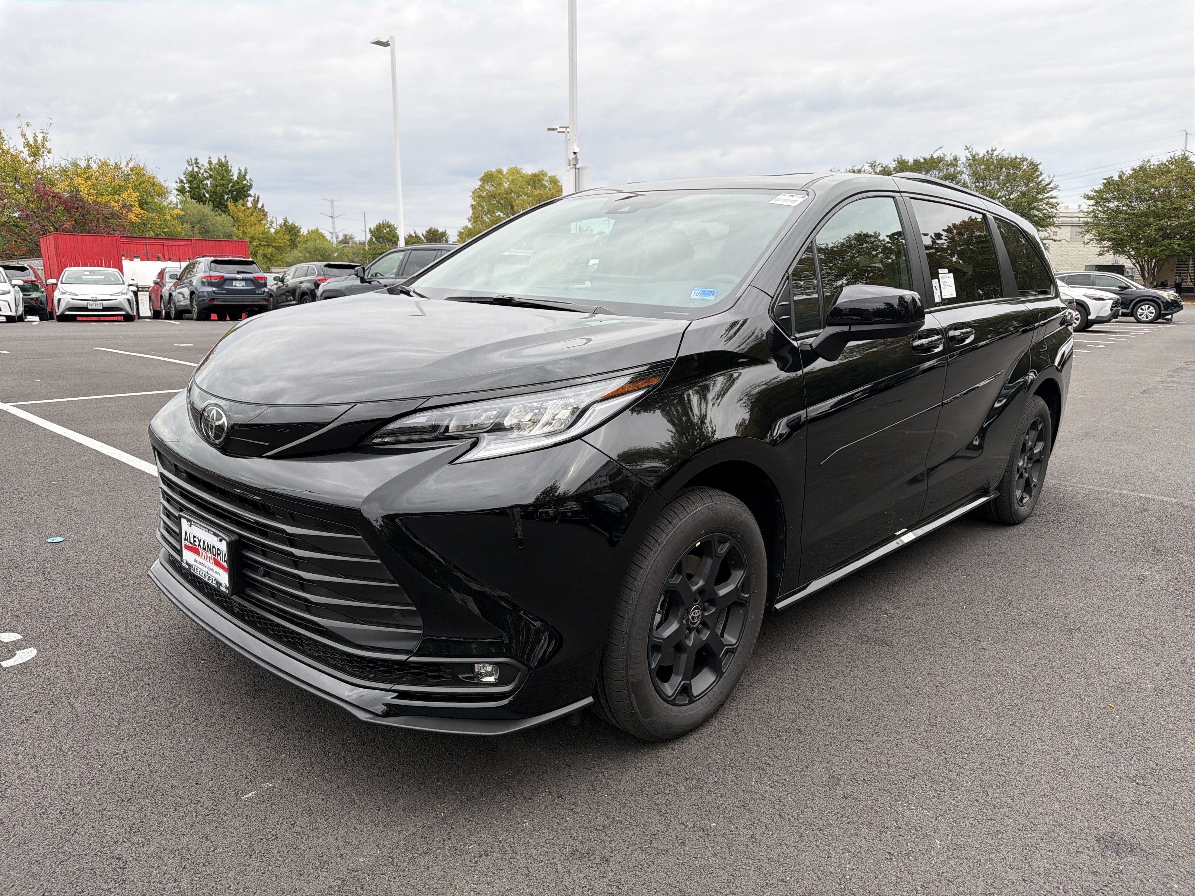 New 2026 Toyota Sienna XLE Woodland Edition AWD/4WD image 1