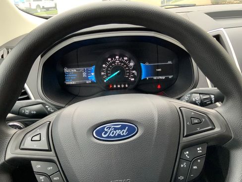 New 2024 Ford Edge SE w/ Black Appearance Package image 18