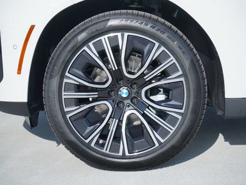 Used 2026 BMW X3 xDrive30i w/ Convenience Package AWD/4WD image 5