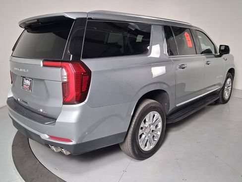 Certified 2025 GMC Yukon XL Denali RWD image 4