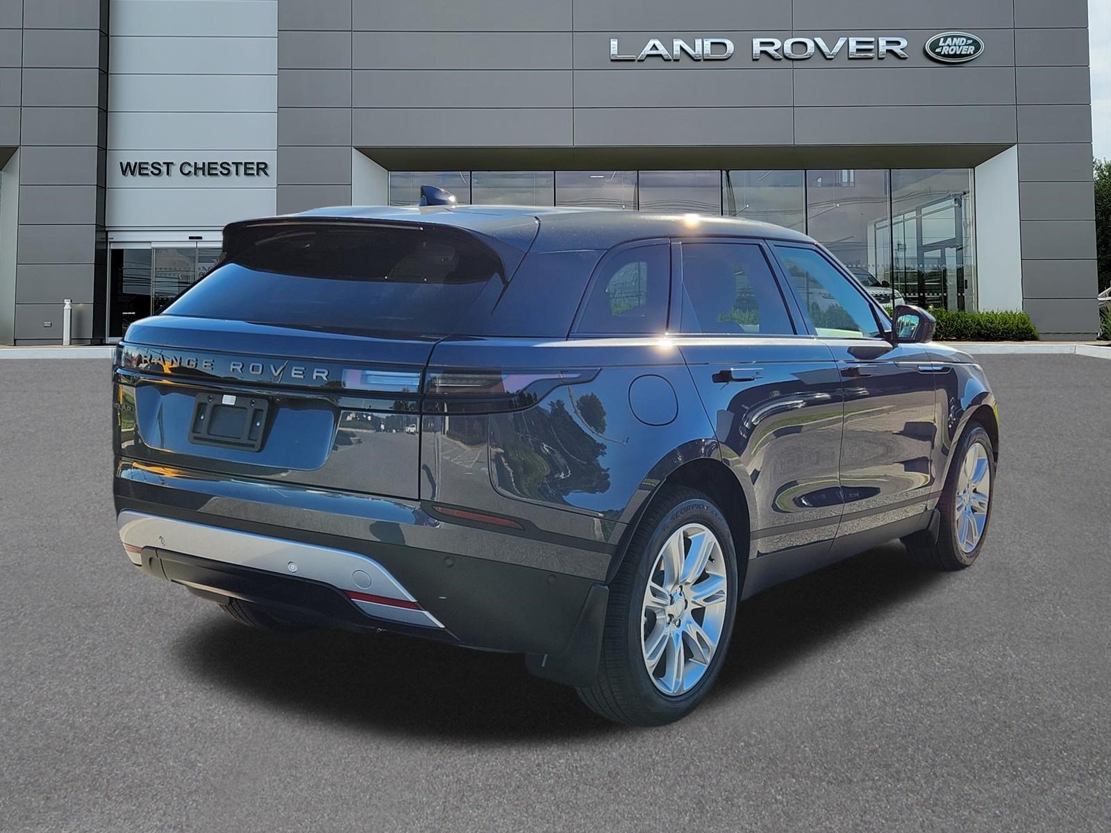 New 2026 Land Rover Range Rover Velar S AWD/4WD image 4