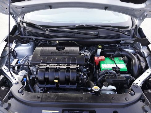 Used 2019 Nissan Sentra SV image 30