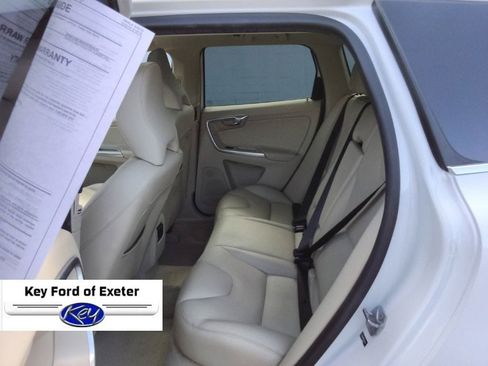 Used 2015 Volvo XC60 T6 Platinum AWD/4WD image 13