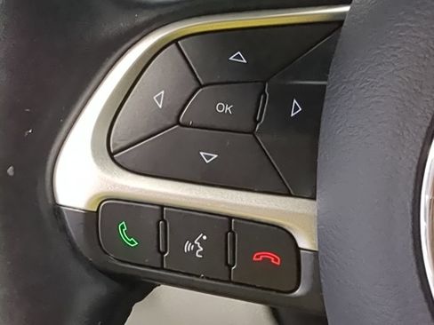 Used 2020 Jeep Compass Limited AWD/4WD image 28