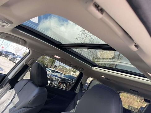 Certified 2025 Subaru Ascent Bronze Edition w/ Onyx Package image 19