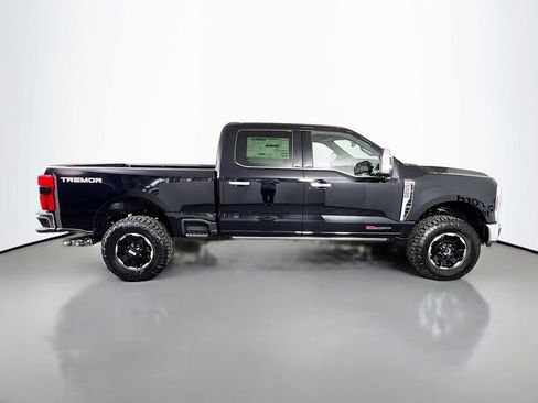 New 2026 Ford F250 King Ranch w/ Tremor Off-Road Package AWD/4WD image 17