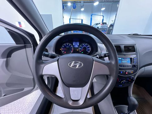 Used 2016 Hyundai Accent SE FWD image 15