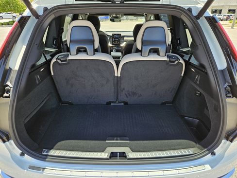 New 2026 Volvo XC90 B6 Plus w/ Protection Package Premier image 12