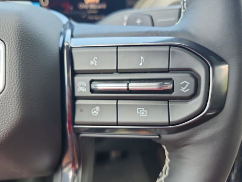New 2026 GMC Yukon Denali Ultimate AWD/4WD image 23