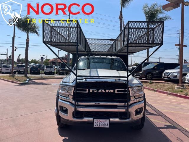 Used 2021 RAM 5500 Tradesman RWD image 3