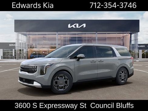 New 2026 Kia Carnival EX FWD image 3