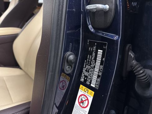 Used 2018 Lexus RX 350L FWD image 65