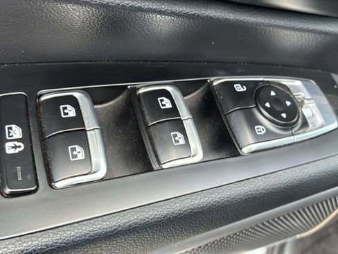 Used 2024 Kia Telluride S w/ S Sunroof Package FWD image 21