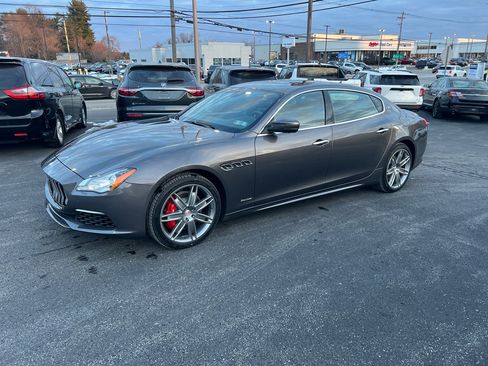 Used 2017 Maserati Quattroporte S GranLusso Q4 image 1