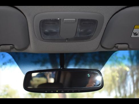 Used 2010 Kia Soul + FWD image 29