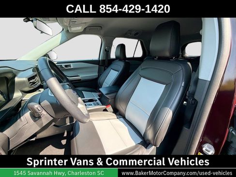 Used 2023 Ford Explorer XLT w/ Equipment Group 202A RWD image 5