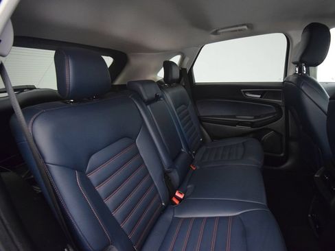 Used 2022 Ford Edge SEL w/ Sport Appearance Package AWD/4WD image 19