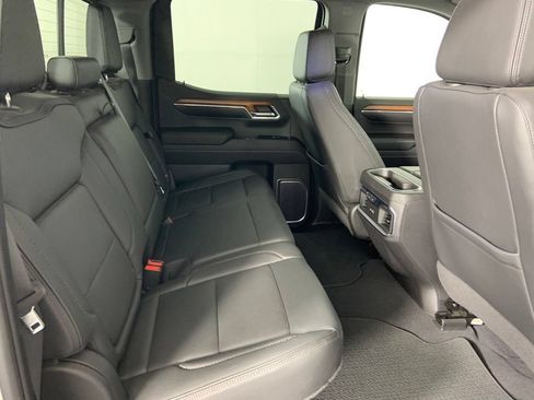 Used 2022 GMC Sierra 1500 Denali w/ Denali Reserve Package AWD/4WD image 13