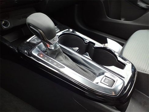 New 2026 Chevrolet Trax LT image 12