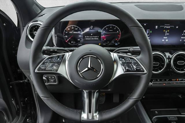 New 2026 Mercedes-Benz GLA 250 4MATIC image 16